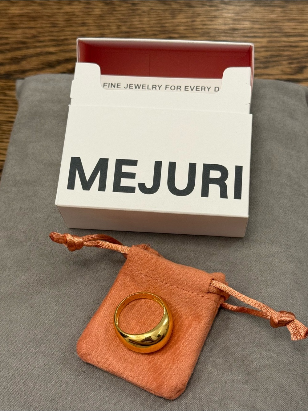 Mejuri Dome Ring size 7